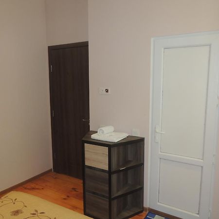 Guest House Chirina Sighnaghi Exterior foto